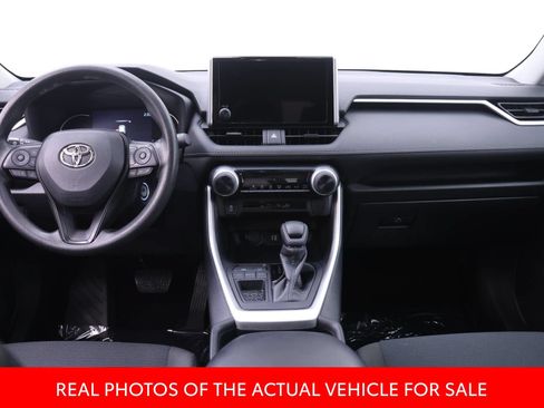 Certified 2023 Toyota RAV4 LE FWD image 5