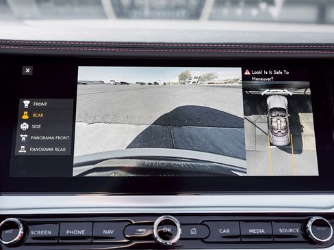 Used 2023 Bentley Continental GT Azure image 67