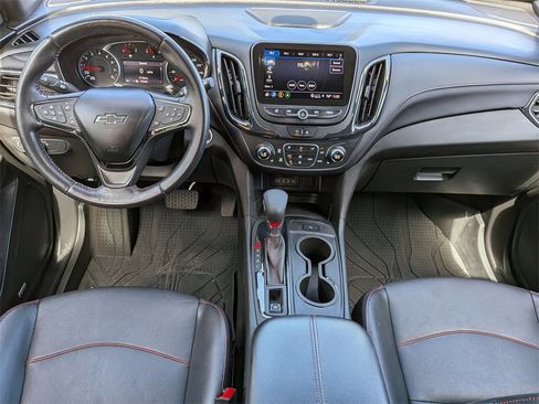 Used 2022 Chevrolet Equinox RS w/ RS Leather Package image 15