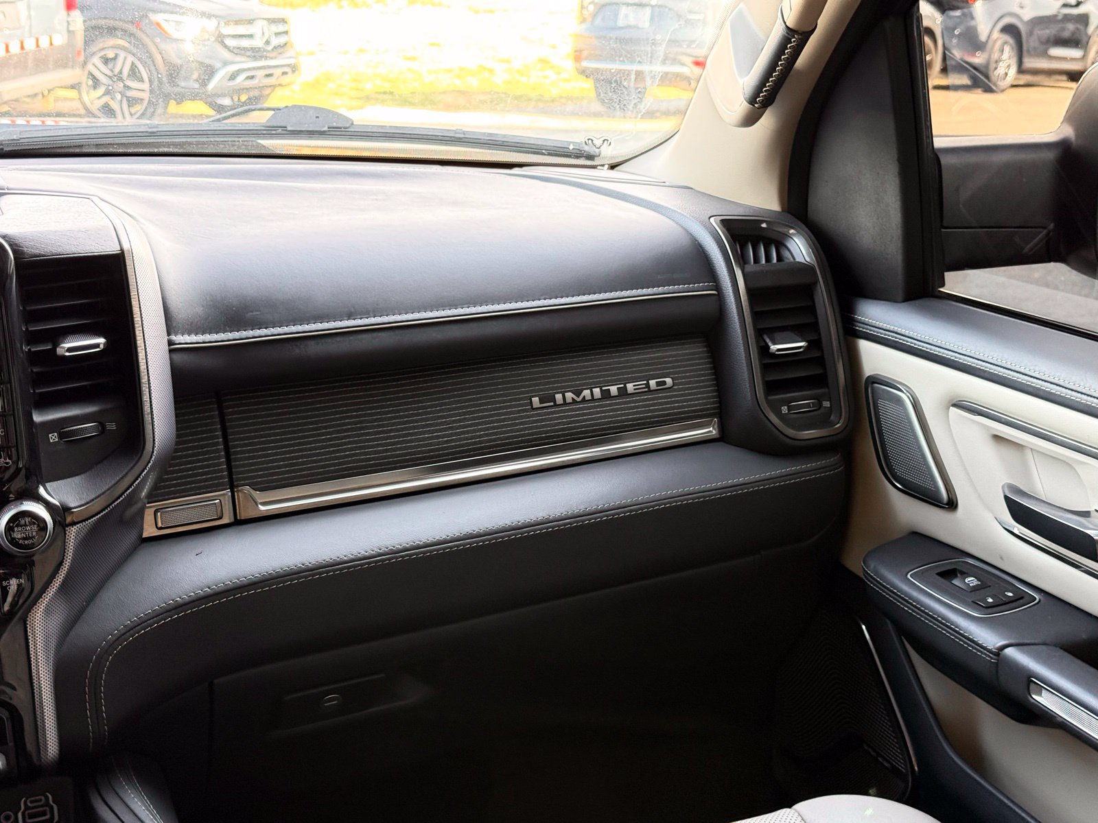 Used 2020 RAM 1500 Limited RWD image 30