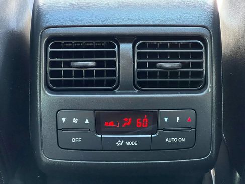 Used 2010 MAZDA CX-9 Grand Touring w/ Moonroof & Bose Audio Pkg AWD/4WD image 25