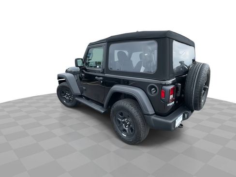 Used 2024 Jeep Wrangler Sport AWD/4WD image 6