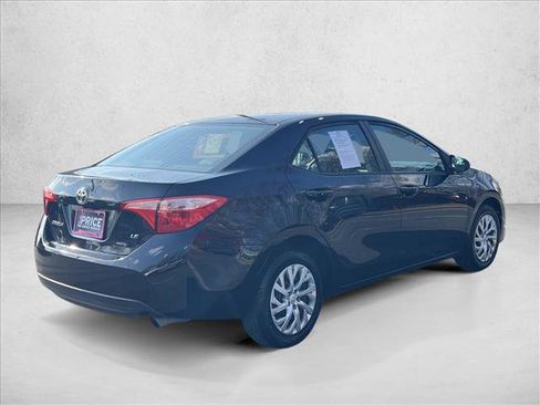 Used 2019 Toyota Corolla LE image 5