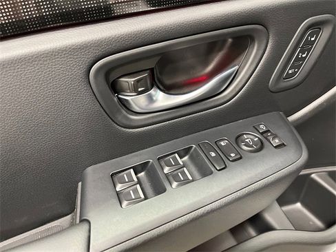 New 2025 Honda Pilot Black Edition image 11