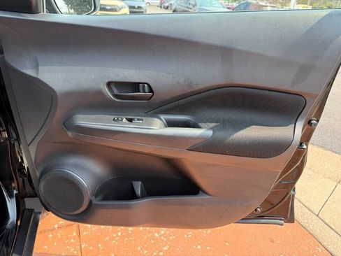 Used 2021 Nissan Kicks S FWD image 19