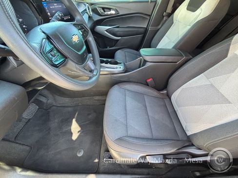 Used 2024 Chevrolet Trax LS w/ LS Convenience Package image 18