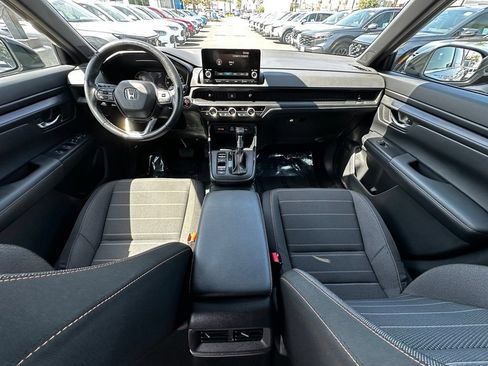 Used 2024 Honda CR-V Sport image 17