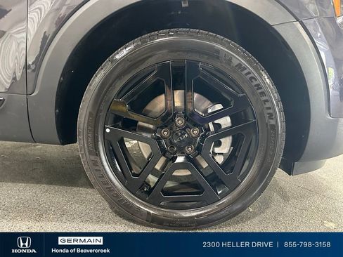 Used 2025 Kia Telluride SX Prestige X-Line AWD/4WD image 12