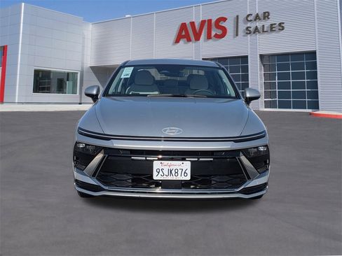 Used 2025 Hyundai Sonata SEL image 2