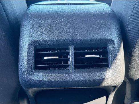 Used 2021 GMC Terrain SLE w/ Driver Convenience Package AWD/4WD image 23