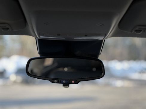 Certified 2022 Buick Encore Preferred w/ Safety Package image 22