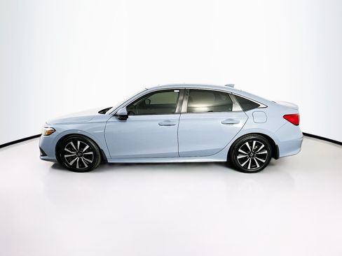 Used 2023 Honda Civic EX image 4