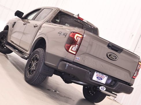New 2026 Ford Ranger Lariat w/ Black Appearance Package AWD/4WD image 35