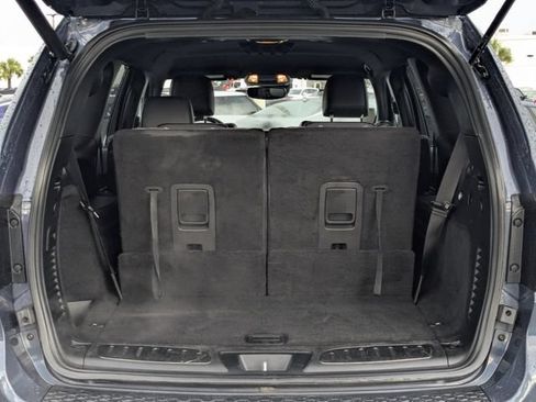 Used 2021 Dodge Durango R/T w/ Technology Group RWD image 17