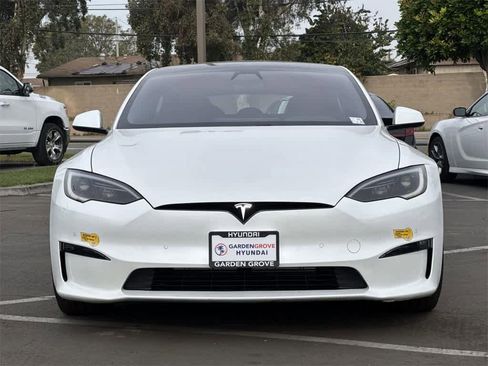 Used 2022 Tesla Model S image 2