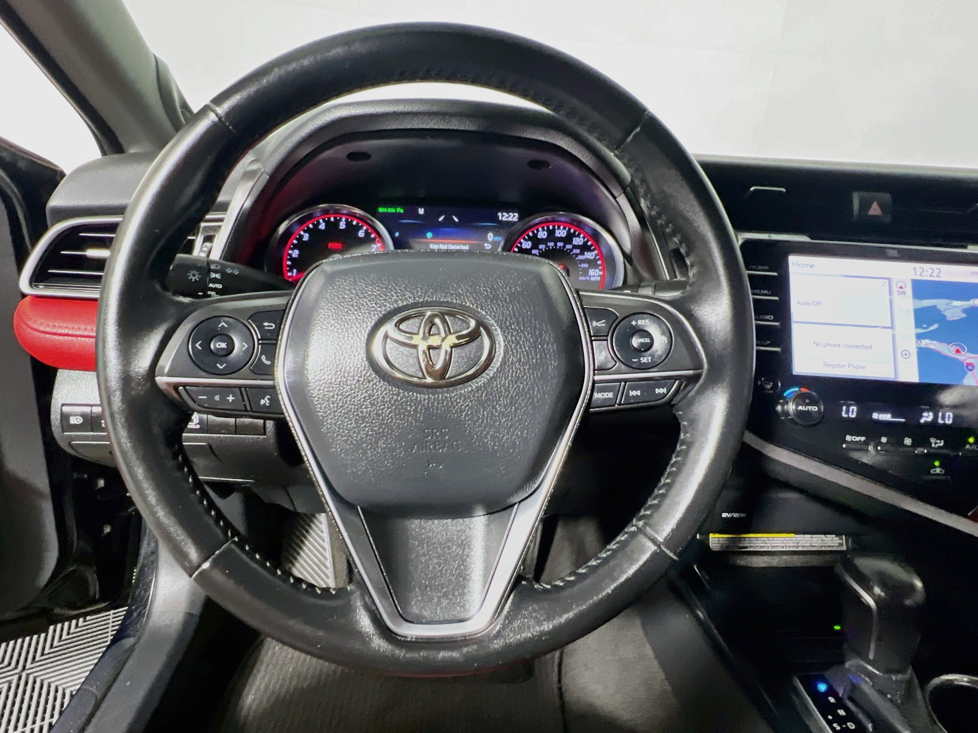 Used 2019 Toyota Camry XSE w/ Driver Assist Package FWD image 17