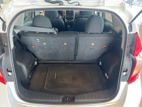 Used 2018 Nissan Versa Note SV FWD image 17