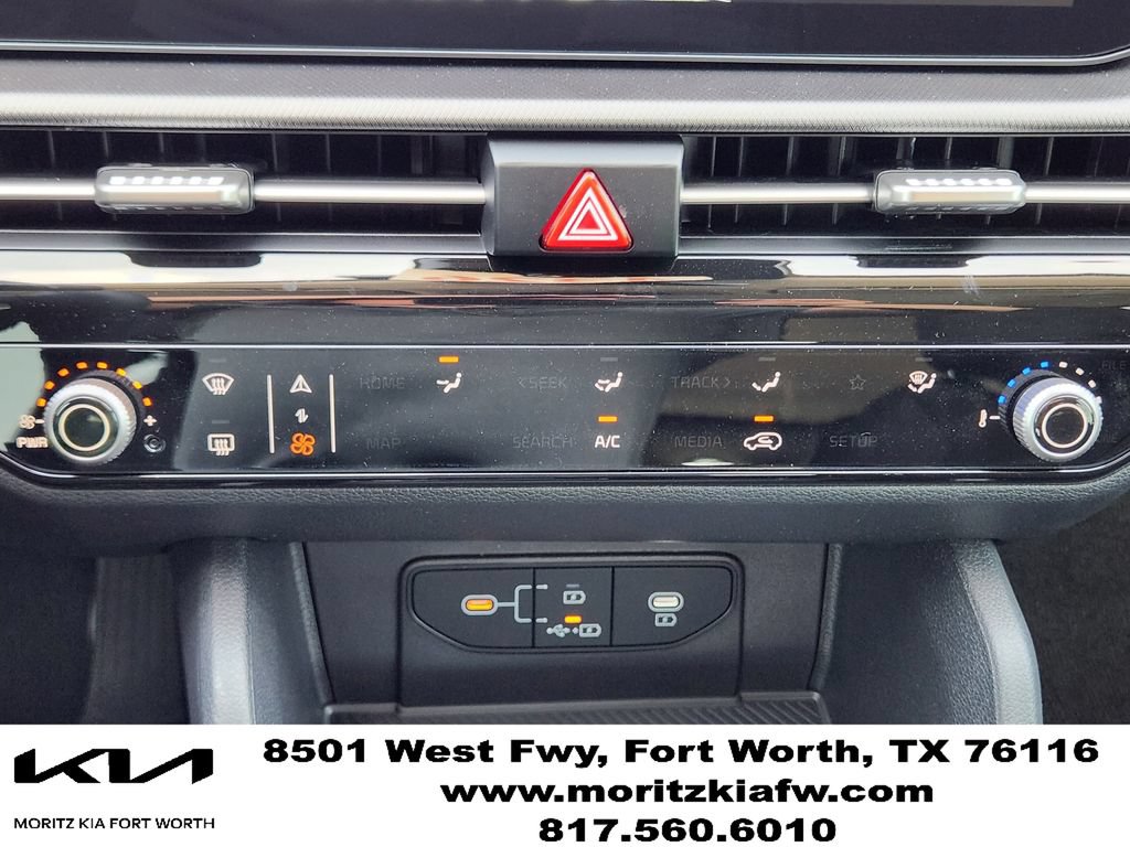 New 2026 Kia Sportage LX w/ LX Convenience Package FWD image 14