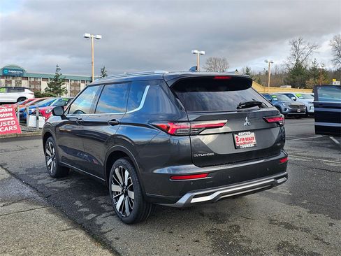 New 2026 Mitsubishi Outlander SEL image 7