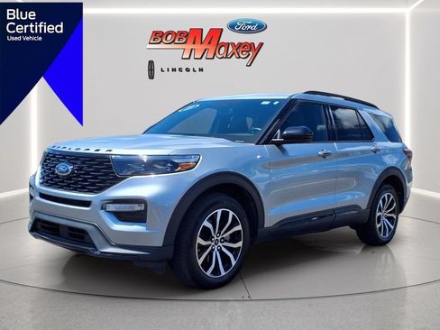 Used 2023 Ford Explorer ST-Line w/ Class IV Trailer Tow Package AWD/4WD image 1