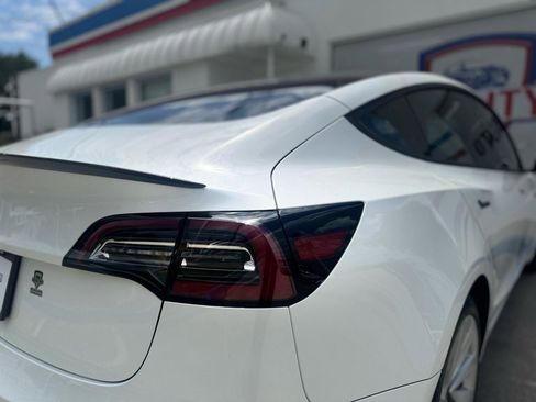 Used 2023 Tesla Model 3 Standard Range image 42