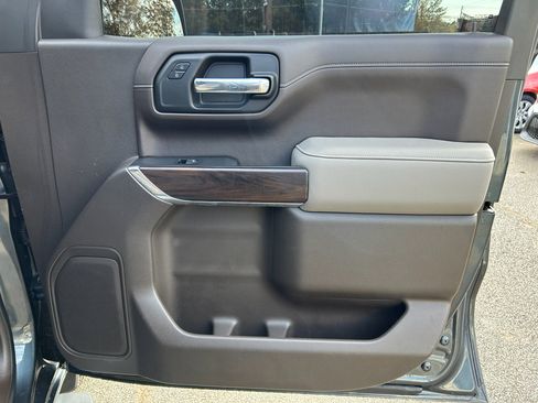 Used 2020 GMC Sierra 1500 SLT w/ SLT Premium Package image 35
