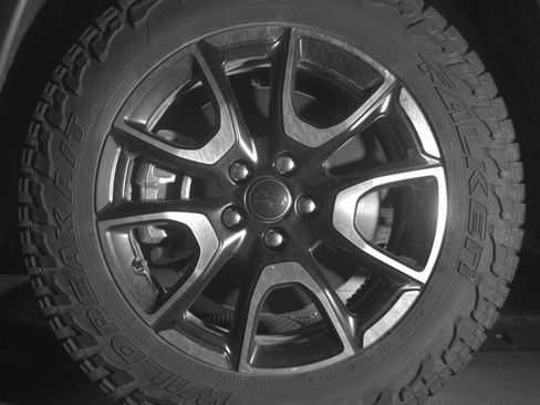 Used 2025 Jeep Compass Trailhawk AWD/4WD image 12