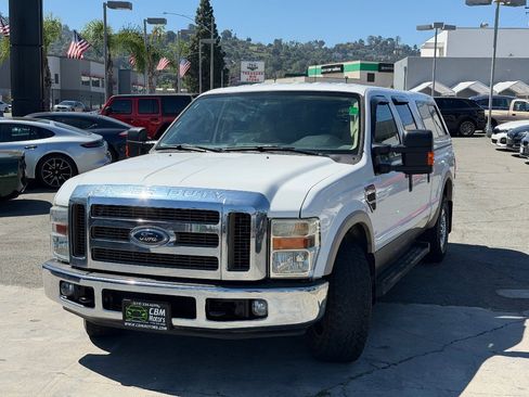 Used 2008 Ford F250 Lariat image 5