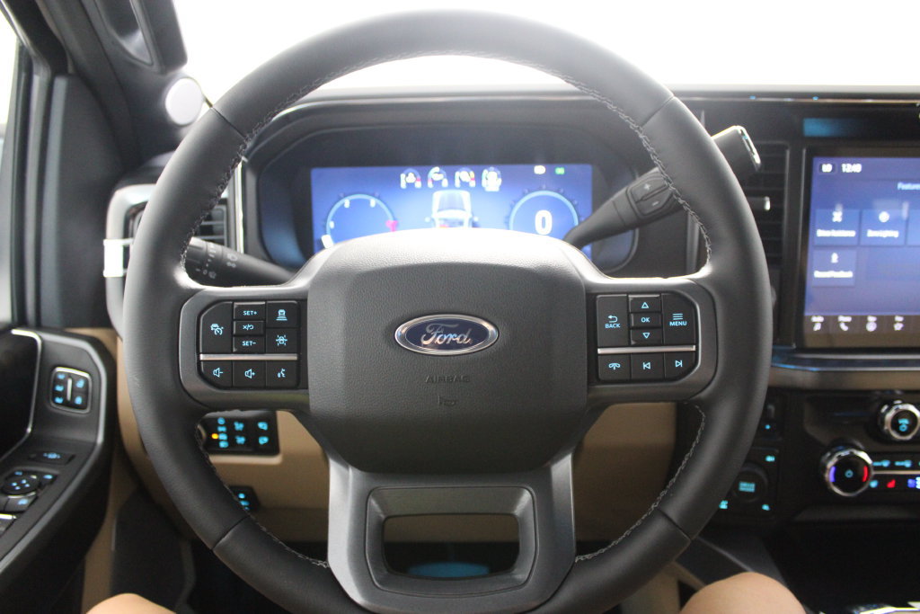 New 2026 Ford F350 Lariat w/ Lariat Premium Package AWD/4WD image 39