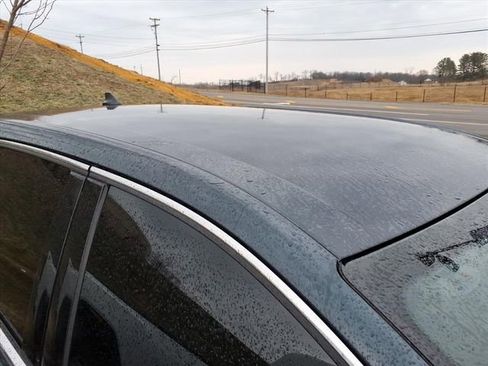 Used 2024 Ford Edge Titanium image 5