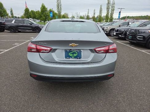 Used 2024 Chevrolet Malibu LT FWD image 5