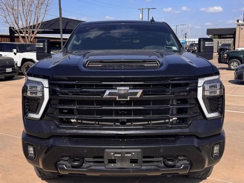 Used 2024 Chevrolet Silverado 2500 LTZ w/ LTZ Plus Package image 1