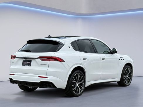 New 2026 Maserati Grecale Modena AWD/4WD image 8