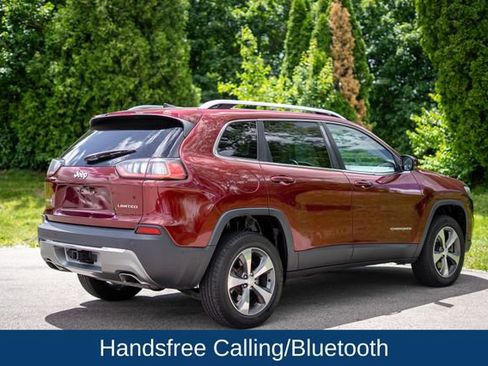 Used 2019 Jeep Cherokee Limited w/ Luxury Group AWD/4WD image 5