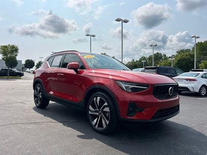 Used 2023 Volvo XC40 B4 Ultimate w/ Protection Package Premier