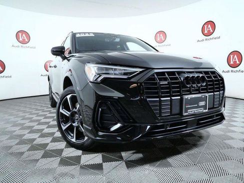 Certified 2025 Audi Q3 2.0T Premium Plus w/ Premium Plus Package AWD/4WD image 2