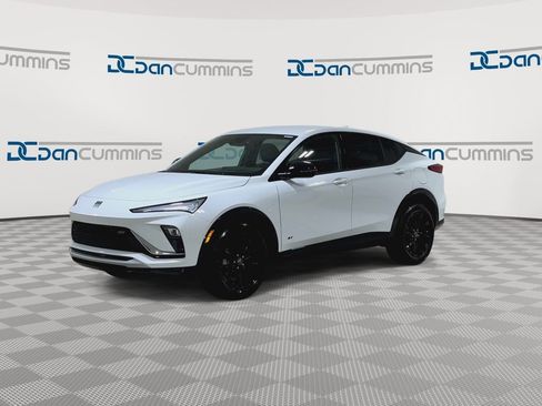 New 2026 Buick Envista Sport Touring image 5