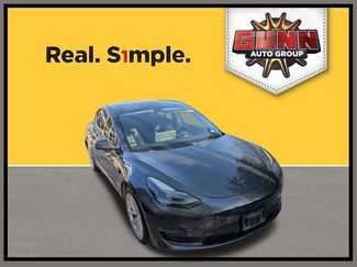 Used 2021 Tesla Model 3 Standard Range Plus video 1