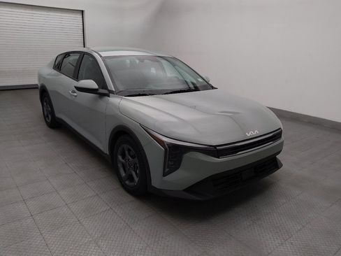 Used 2025 Kia K4 FWD image 13
