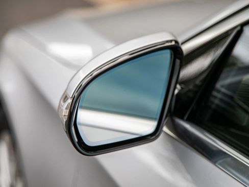Used 2015 Mercedes-Benz S 550 Sedan image 16