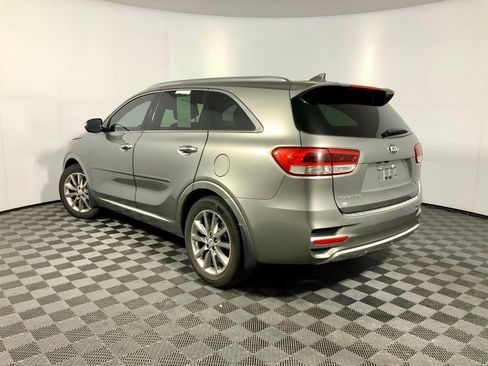 Used 2017 Kia Sorento SX image 11