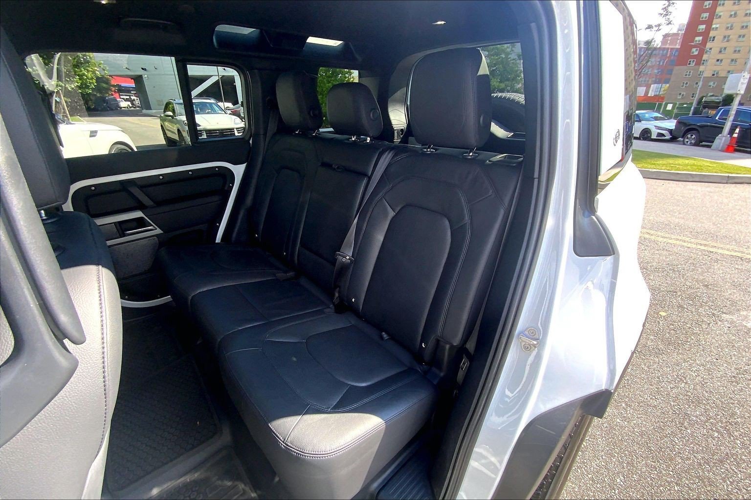Certified 2024 Land Rover Defender 110 S AWD/4WD image 20