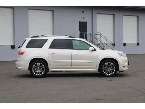Used 2012 GMC Acadia Denali AWD/4WD image 4