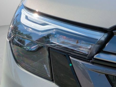 Used 2026 Subaru Forester Premium AWD/4WD image 10