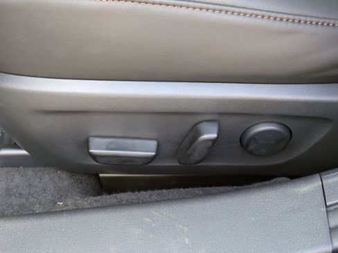 New 2025 MAZDA MAZDA3 Hatchback w/Premium Plus Pkg image 20