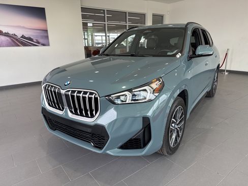 Certified 2023 BMW X1 xDrive28i w/ M Sport Package image 3