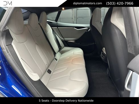 Used 2015 Tesla Model S 85 image 21