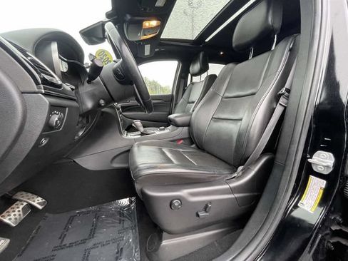Used 2020 Jeep Grand Cherokee High Altitude AWD/4WD image 18