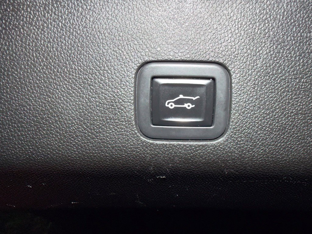 Used 2021 Chevrolet Tahoe RST AWD/4WD image 21
