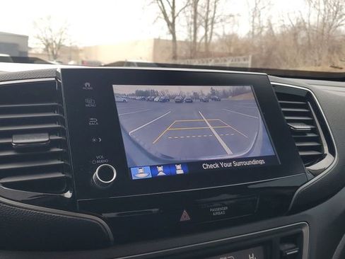 Used 2023 Honda Ridgeline Sport image 23